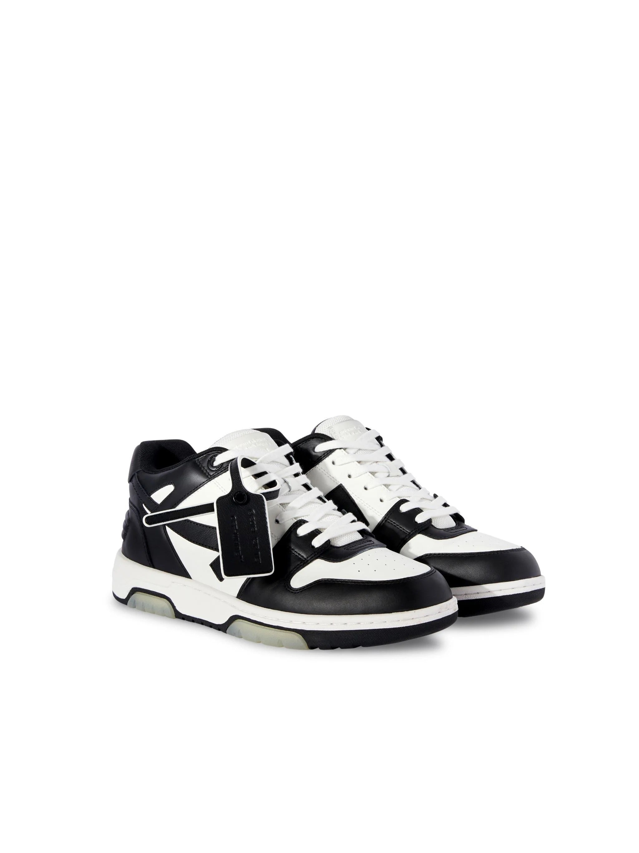 Black/White Shoes With Arrow